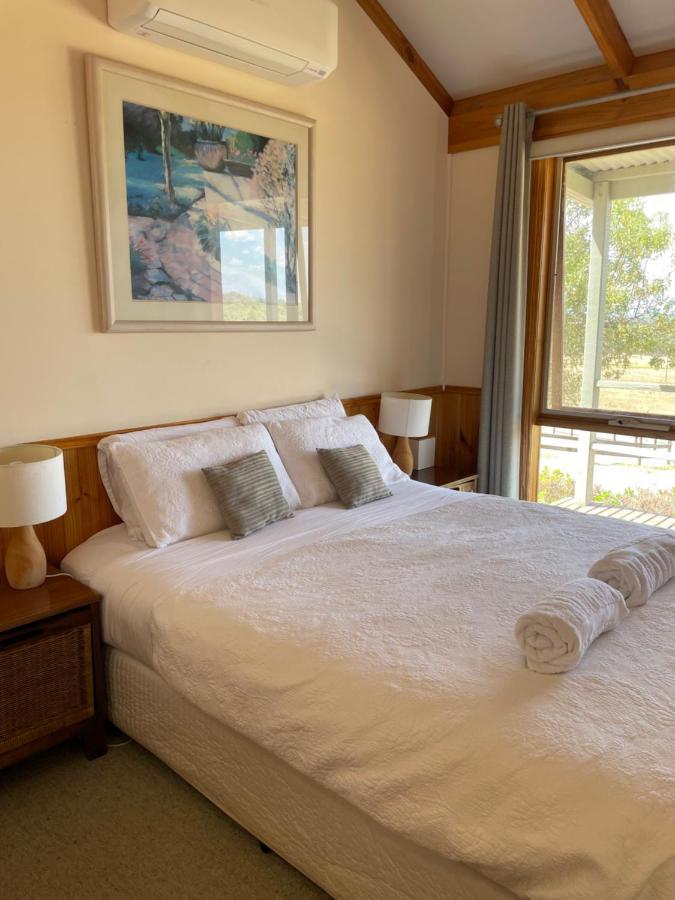 Warby Cottage Wangaratta Luaran gambar